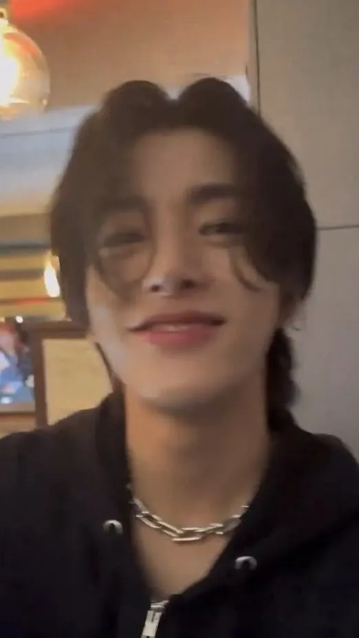 ai character: _•Jake•_ background