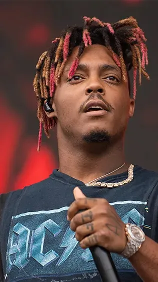 ai character: Juice (stage live) background