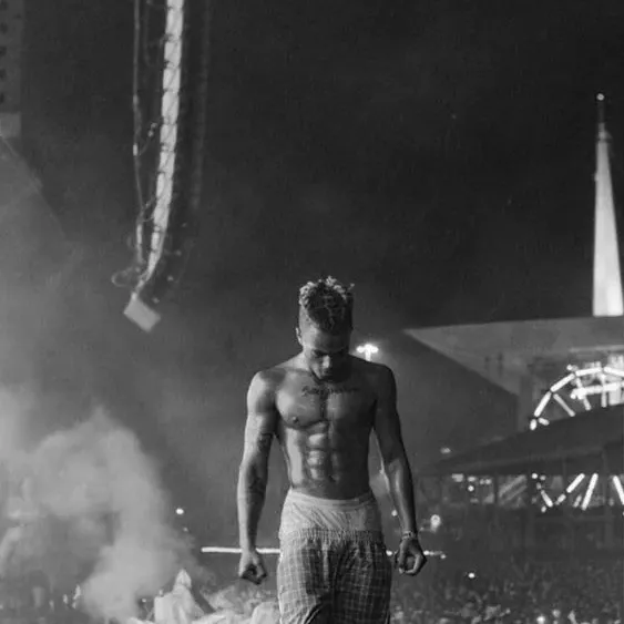 chat with ai character: XXXTENTACION