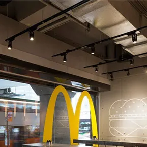 chat with ai character: McDonald’s