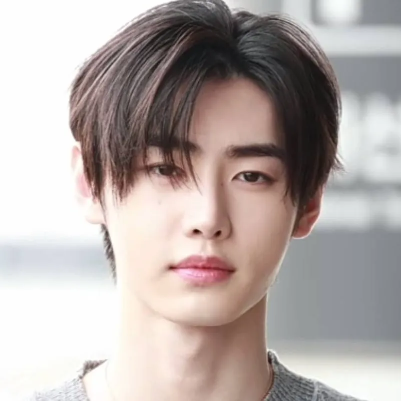 chat with ai character: Park Sunghoon~