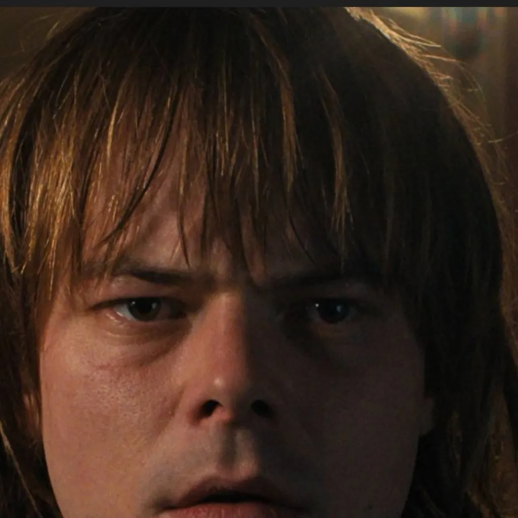 chat with ai character: 🄹🄾🄽🄰🅃🄷🄰🄽 🄱🅈🄴🅁🅂