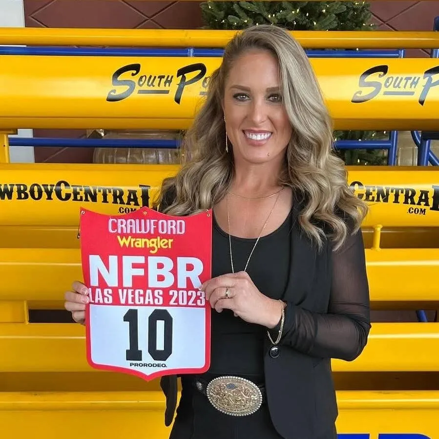 chat with ai character: Jackie Crawford 