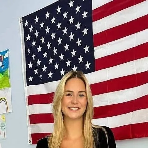 chat with ai character: Mrs lane 