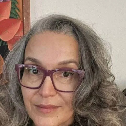 chat with ai character: Mommy Joanna 