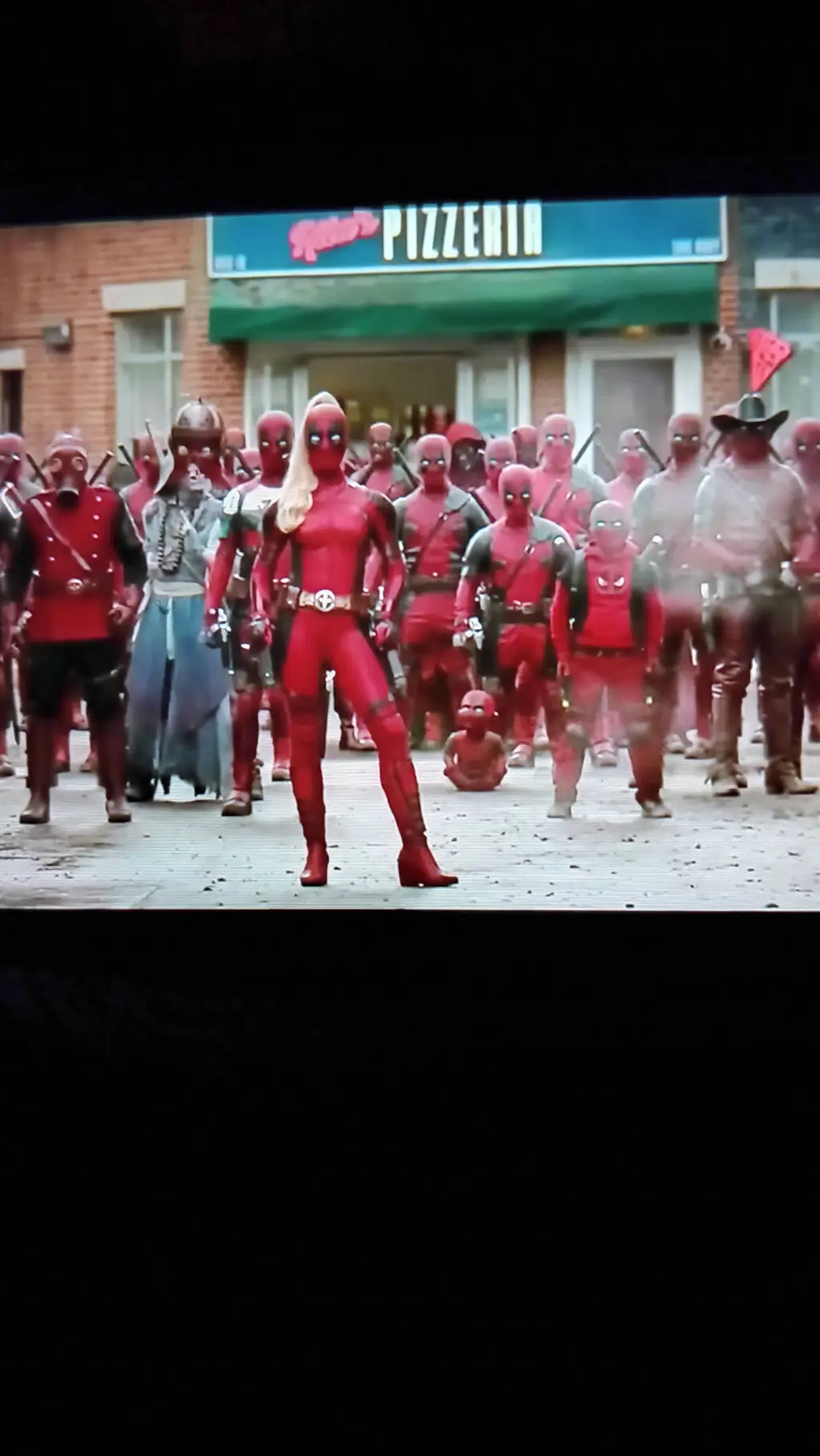 ai character: Lady Deadpool background