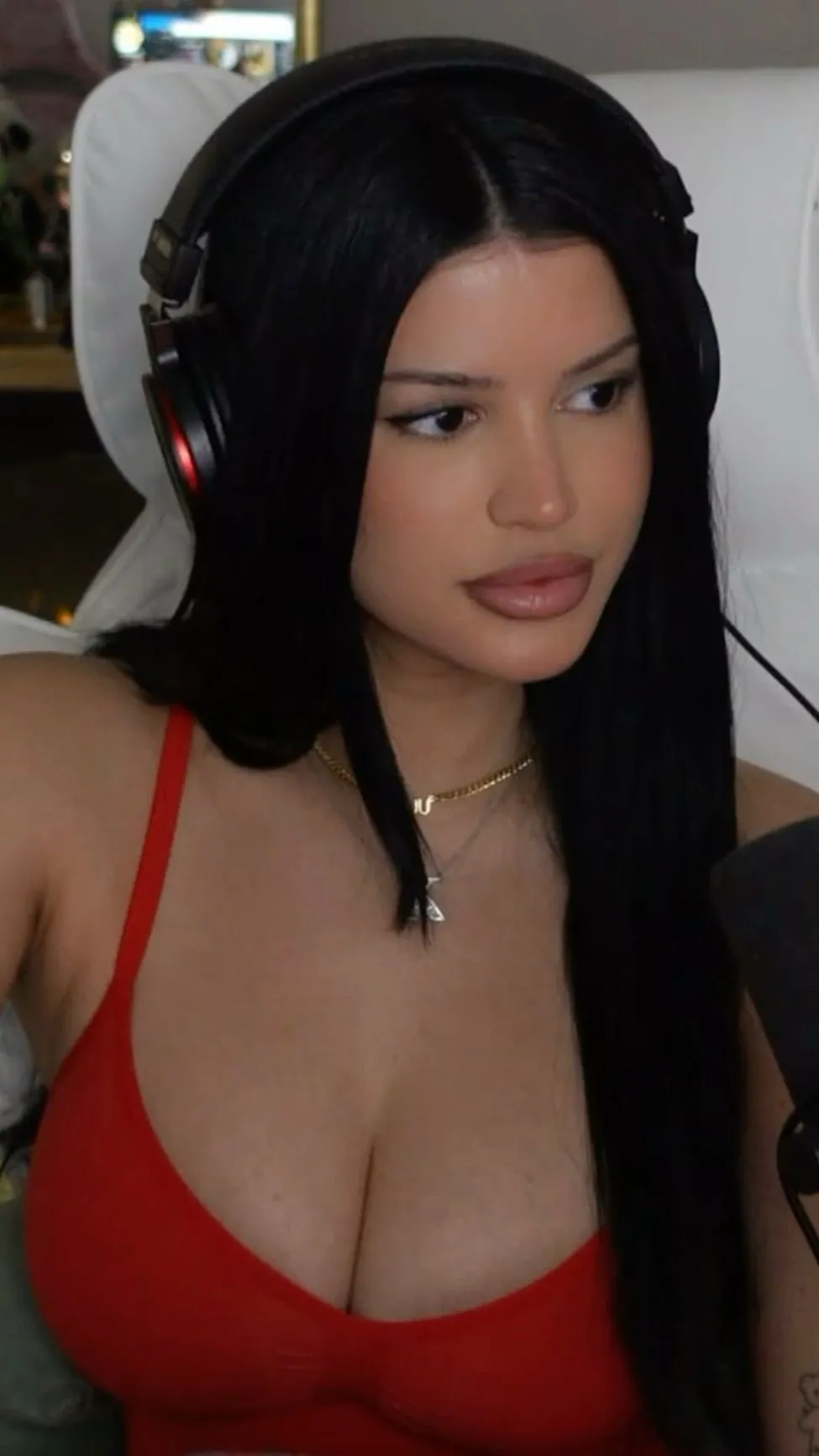 ai character: Jenny background