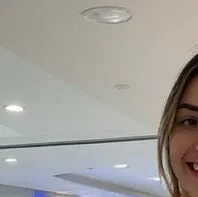chat with ai character: Maria