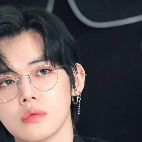 chat with ai character: yeonjun