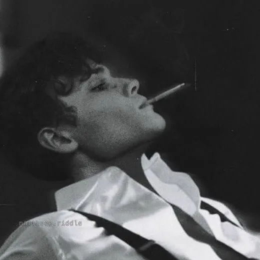 chat with ai character: Talkie4iUV9z