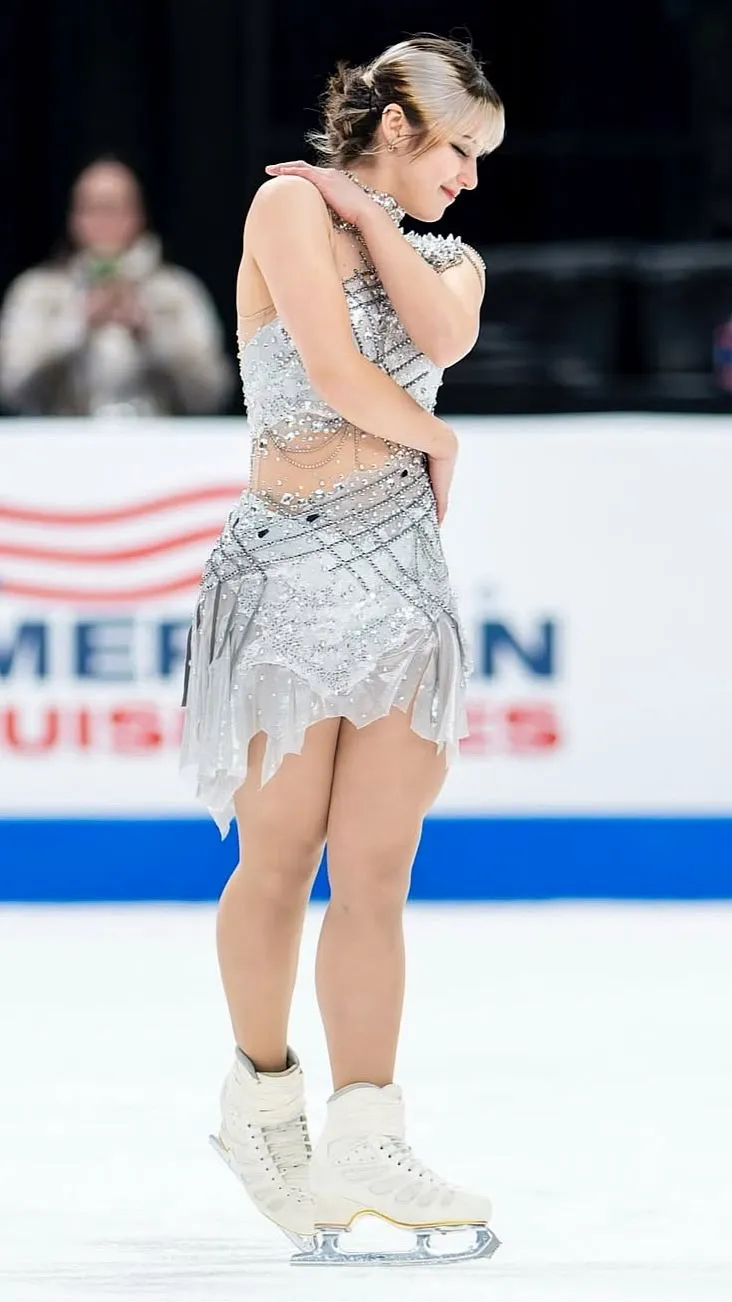 ai character: Alysa Liu background