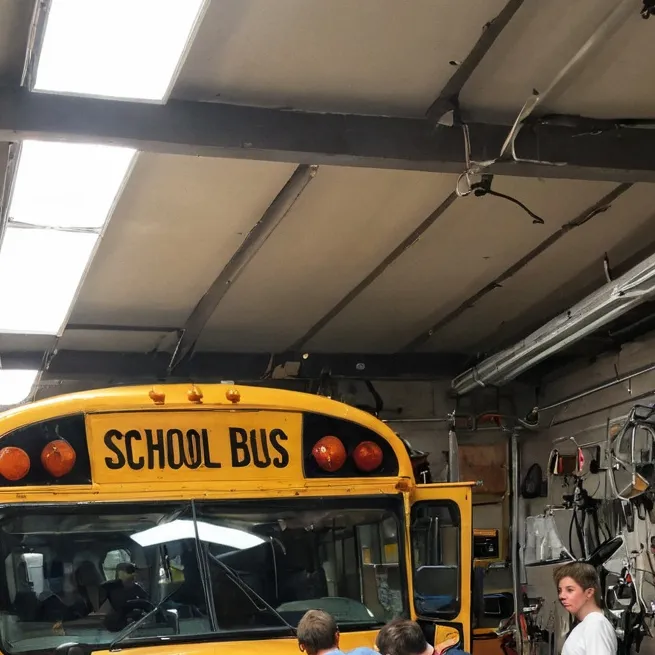 chat with ai character: Bus Scrapper