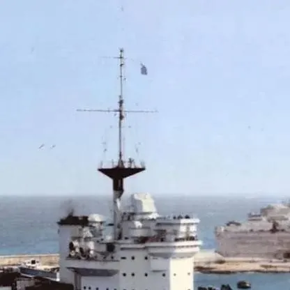 chat with ai character: Captain Alistair