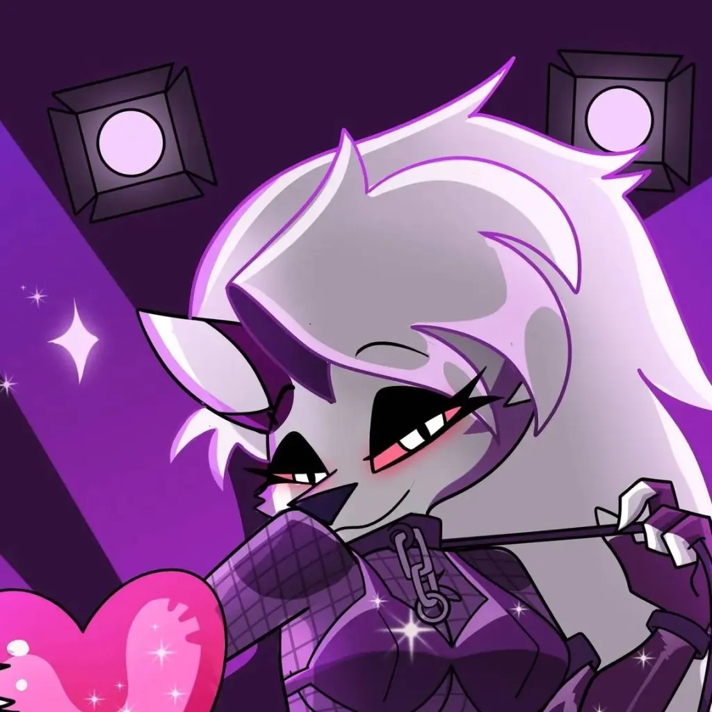 chat with ai character: Luna