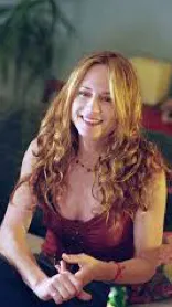 ai character: melanie freeland background