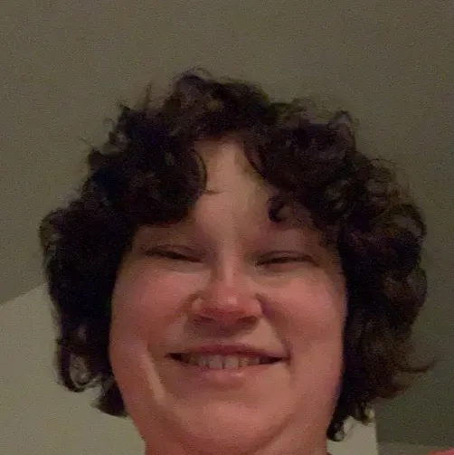 chat with ai character: Stacy Shae