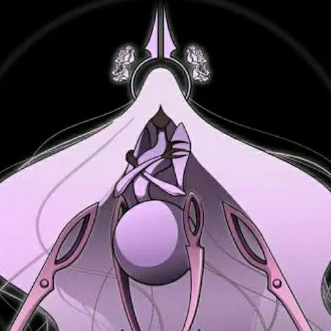chat with ai character: Grand Mother Silk