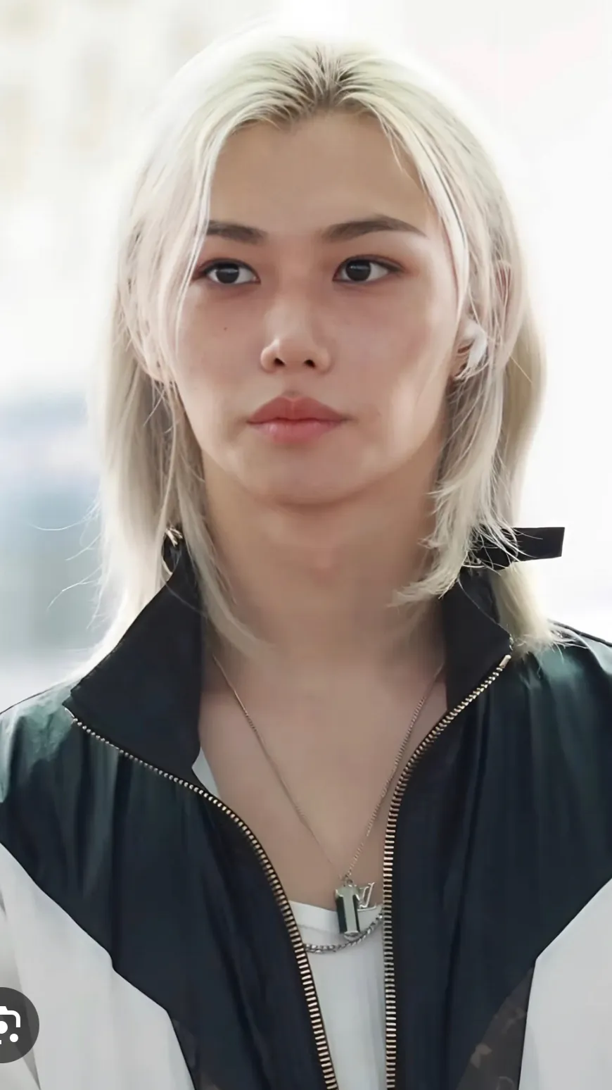 ai character: Hyunjin background