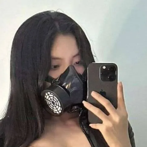 chat with ai character: Jen Su