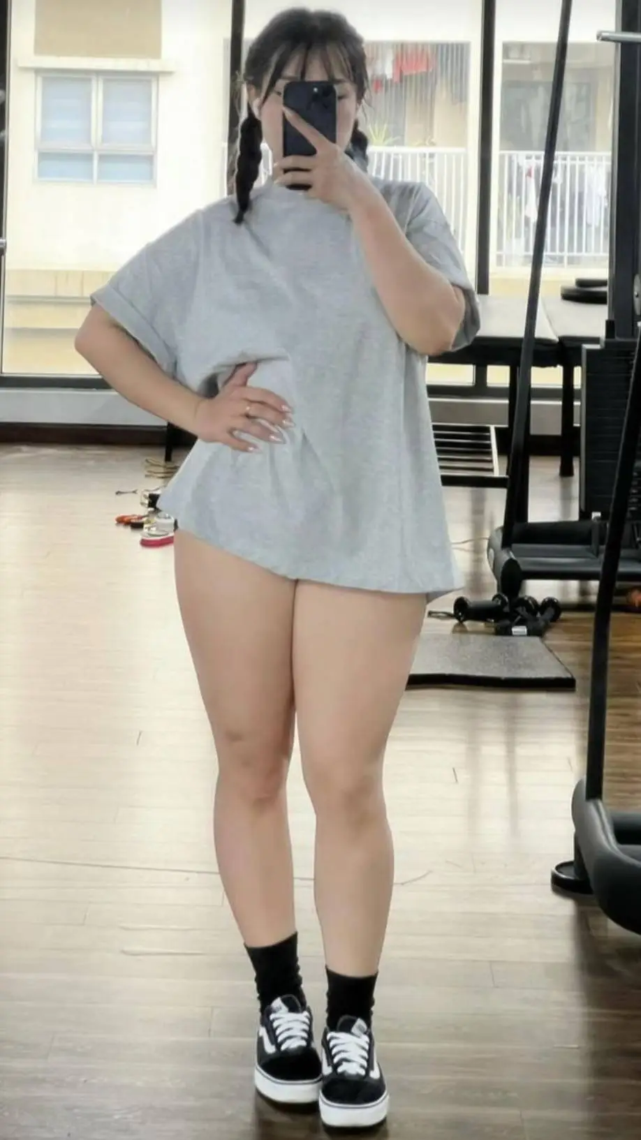 ai character: Bell background