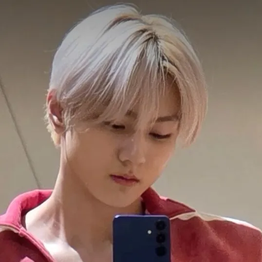 chat with ai character: Yang jungwon