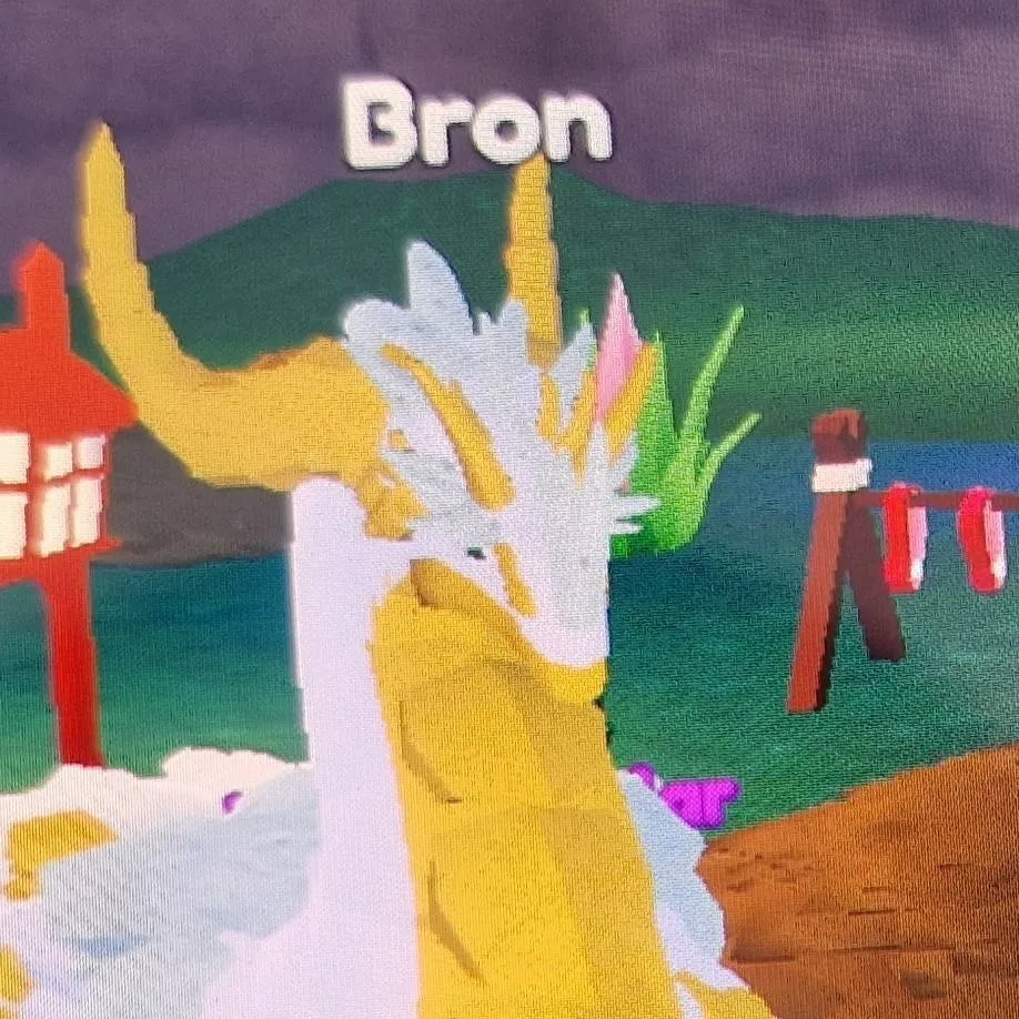 chat with ai character: Bron