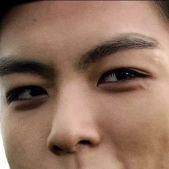 chat with ai character: Choi seung hyun 