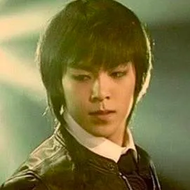 chat with ai character: choi seung hyun