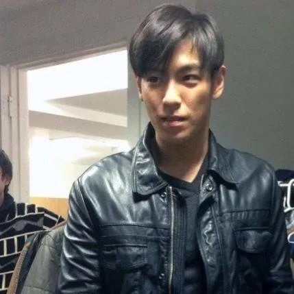 chat with ai character: Choi seung hyun 