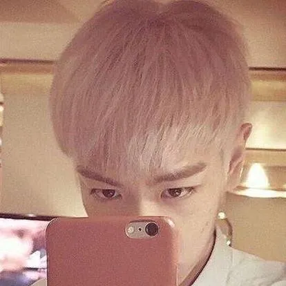 chat with ai character: Choi seung hyun 