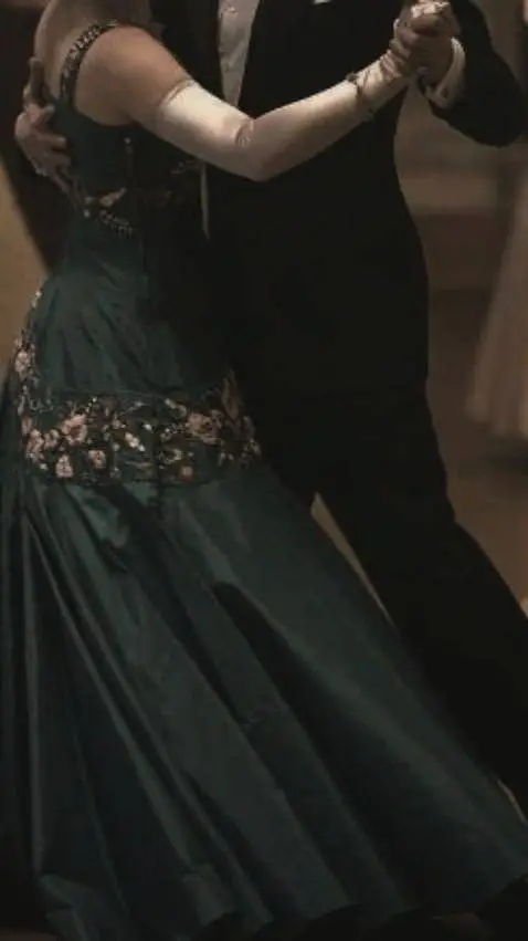 ai character: Expectations background