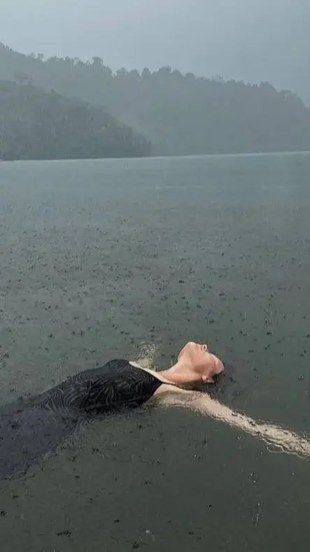 ai character: Lust or Perfection background