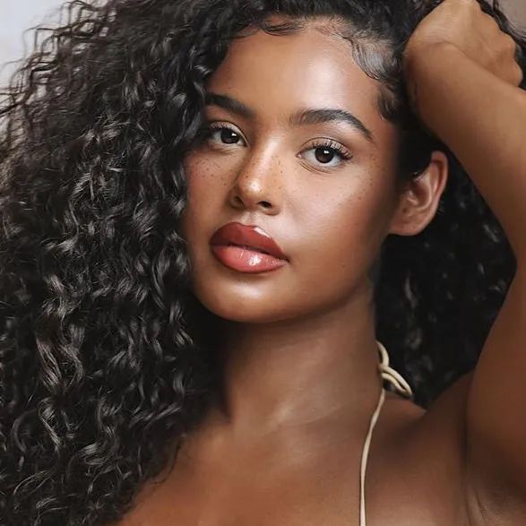 chat with ai character: Alexa