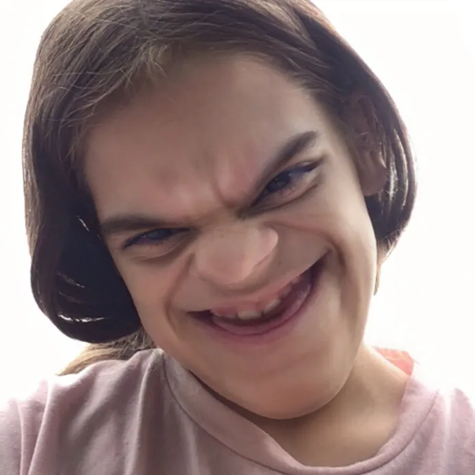 chat with ai character: Ahahababasbbs