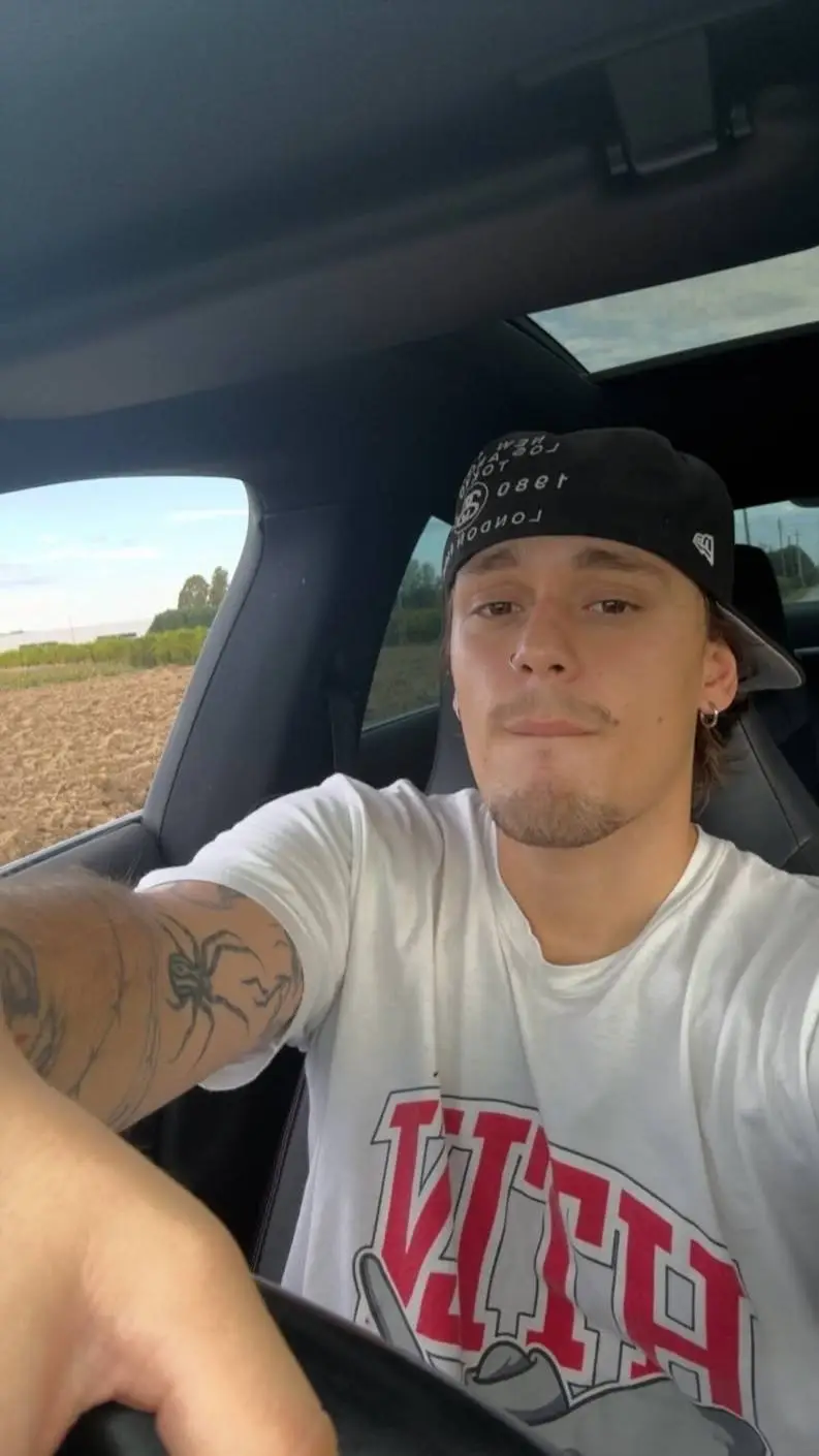 ai character: Jared wills  background