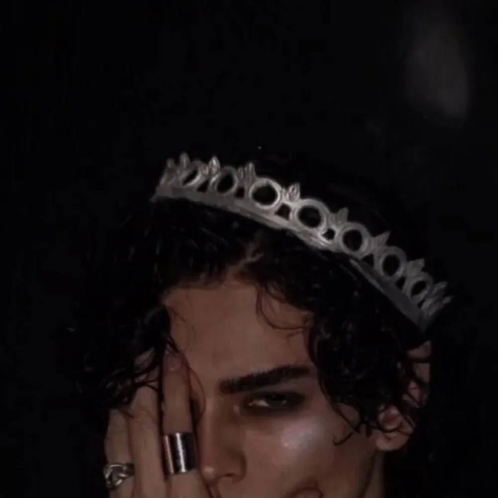 chat with ai character: PRIDE.... SILAS 