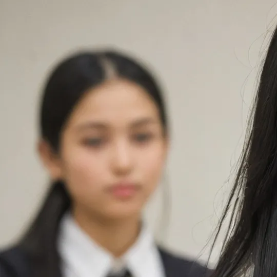 chat with ai character: Kat