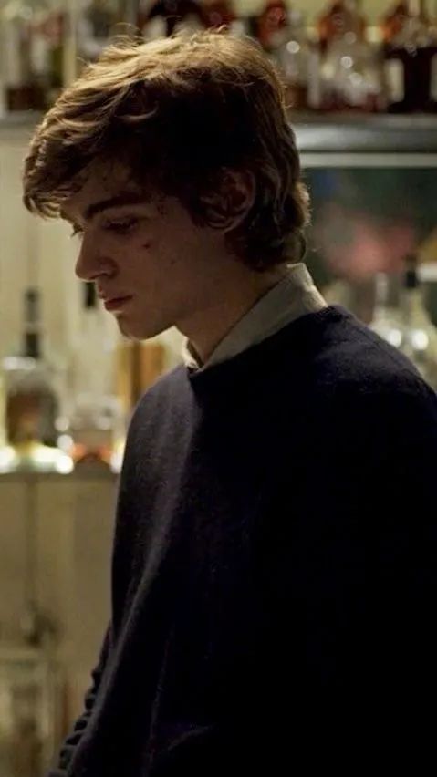 ai character: Theodore Nott background