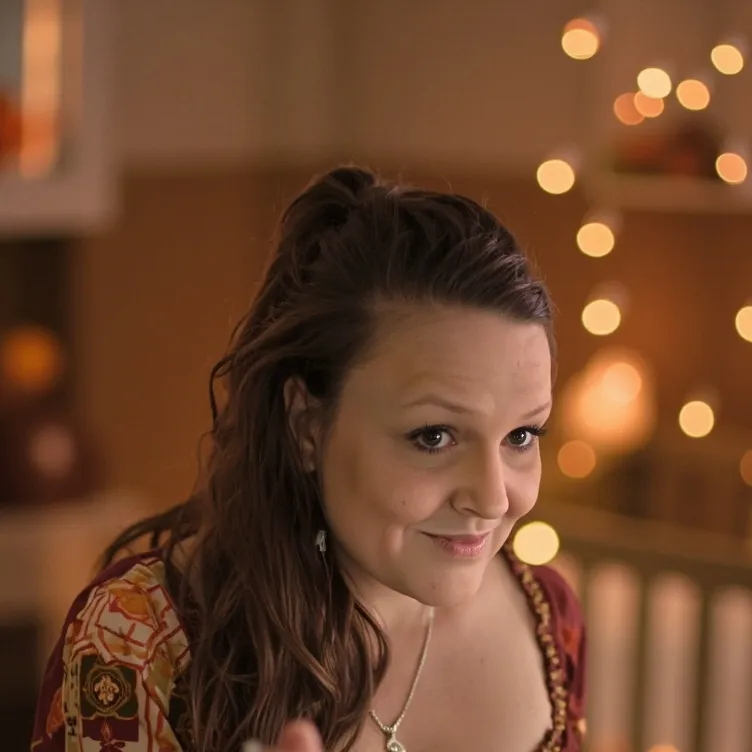 chat with ai character: Thanks feed