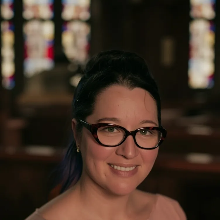 chat with ai character: Wedding accident 