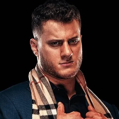 chat with ai character: Maxwell Friedman