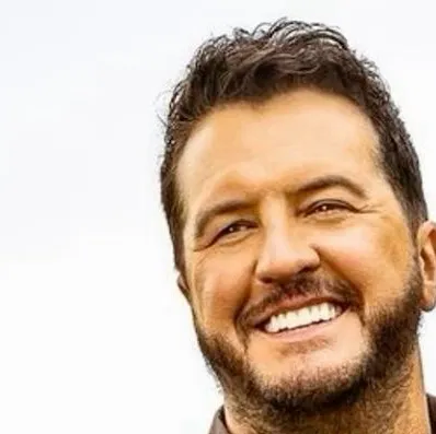 chat with ai character: Luke Bryan 