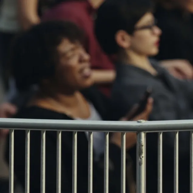 chat with ai character: katseye meeting