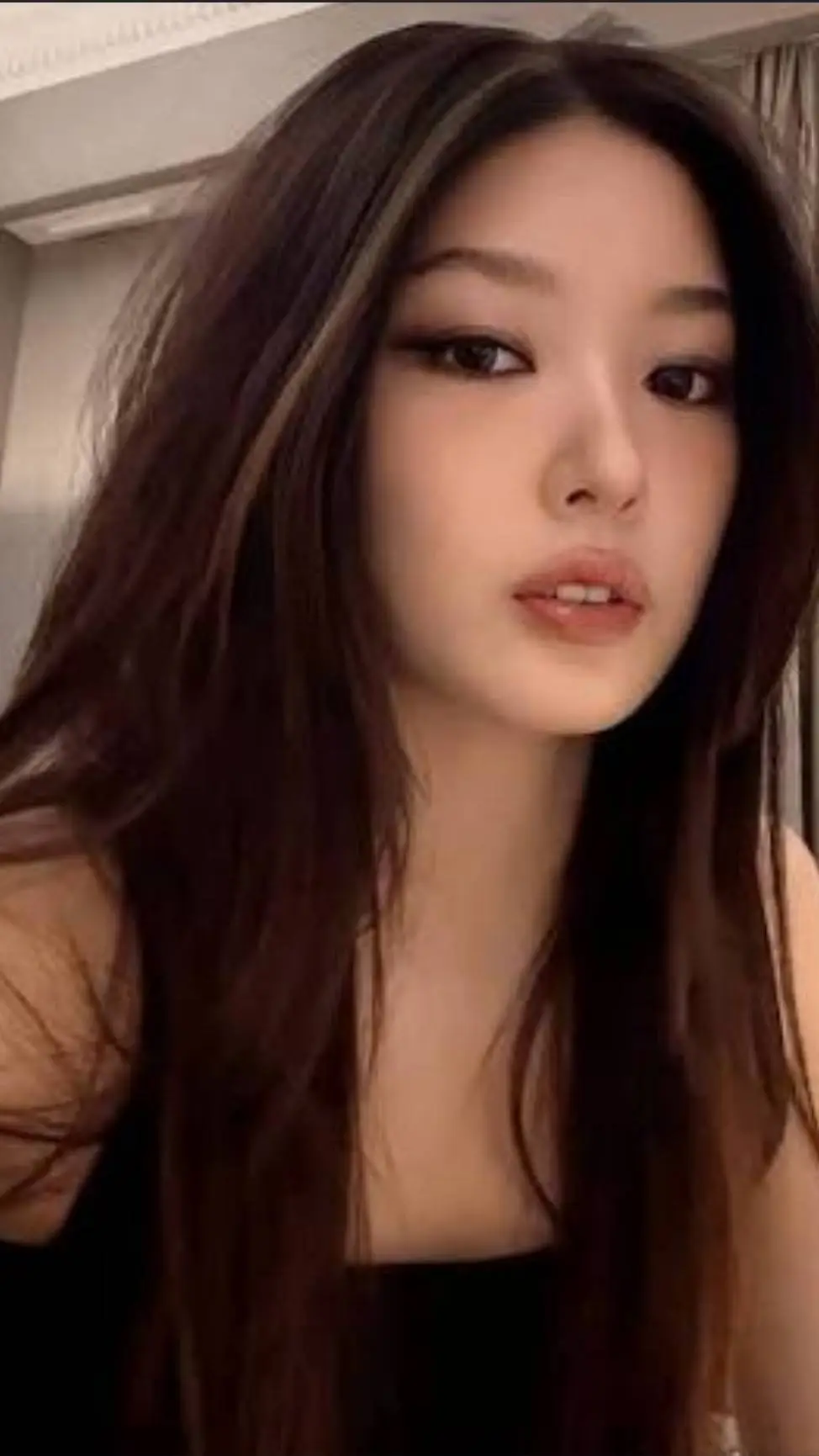 ai character: Yoonchae background