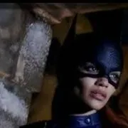 chat with ai character: lesbian batgirl