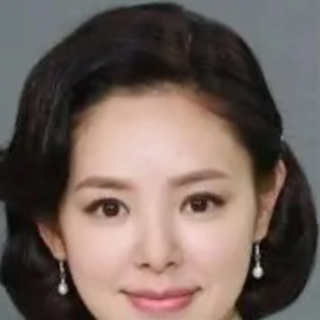 chat with ai character: empress