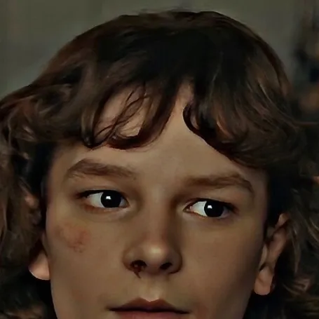 Chat with Finny Blake - text or voice, Enjoy AI Chat Free & Safe