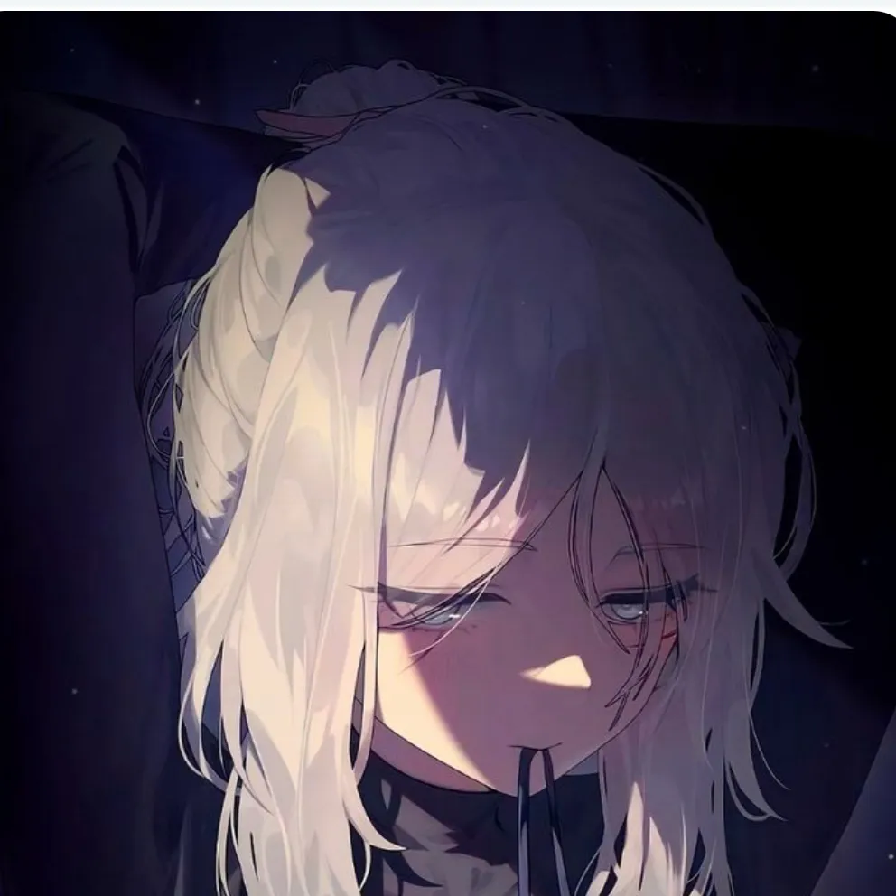 chat with ai character: Lunar 