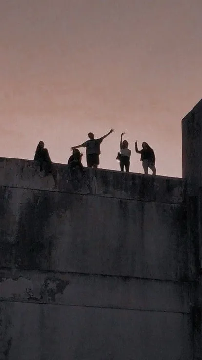 ai character: {friend group} background