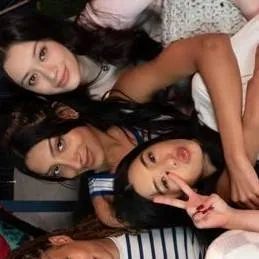 chat with ai character: KATSEYE🐱🐈👁👀